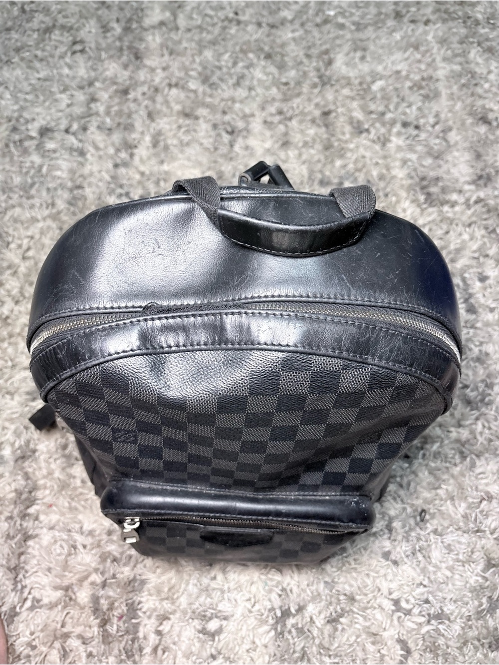 Louis Vuitton Authentic Backpack - Picture 2 of 16